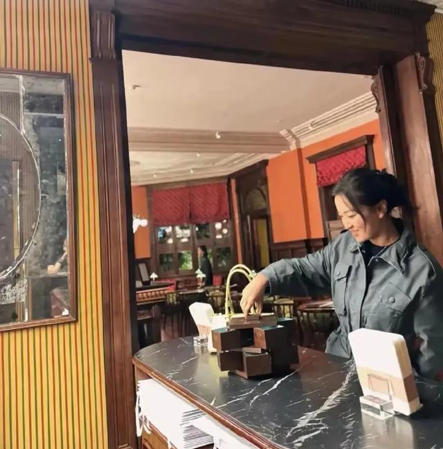 贾玲运动健身